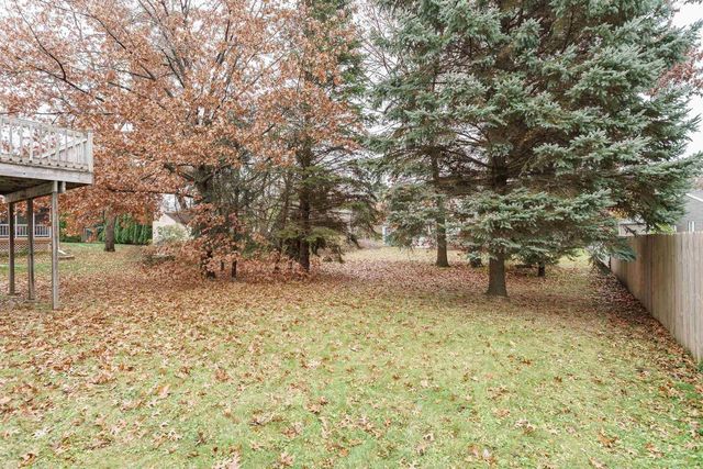 4340 Fox Hills Drive, Janesville, WI 53546