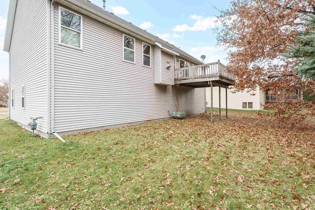 4340 Fox Hills Drive, Janesville, WI 53546