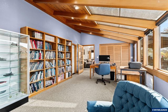 3246 NW Silktassel Dr, Corvallis, OR 97330