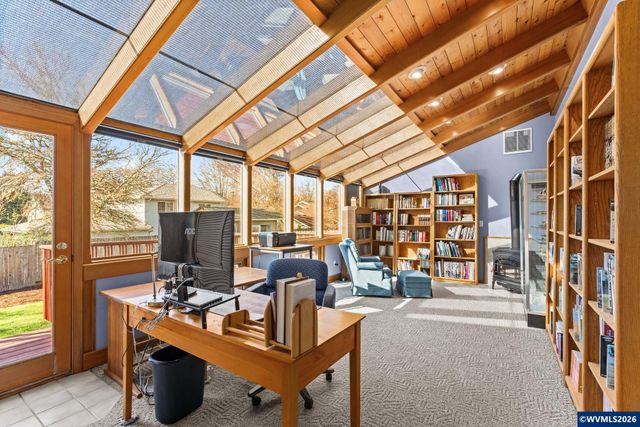 3246 NW Silktassel Dr, Corvallis, OR 97330