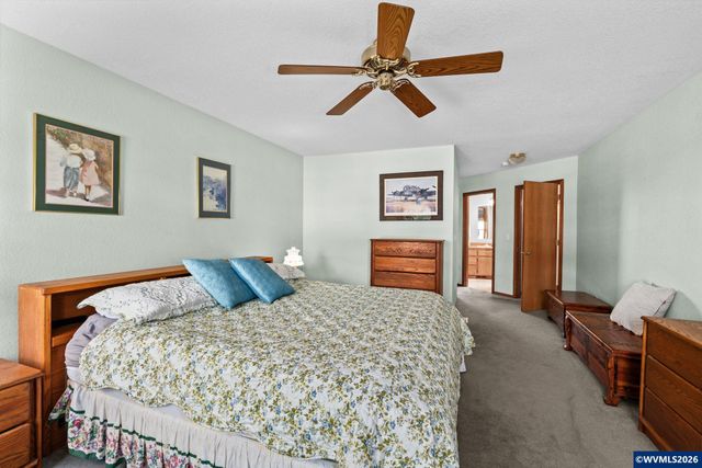 3246 NW Silktassel Dr, Corvallis, OR 97330