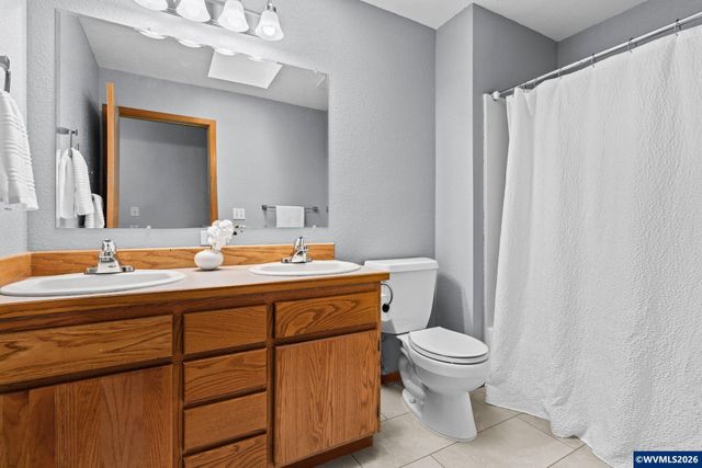 3246 NW Silktassel Dr, Corvallis, OR 97330