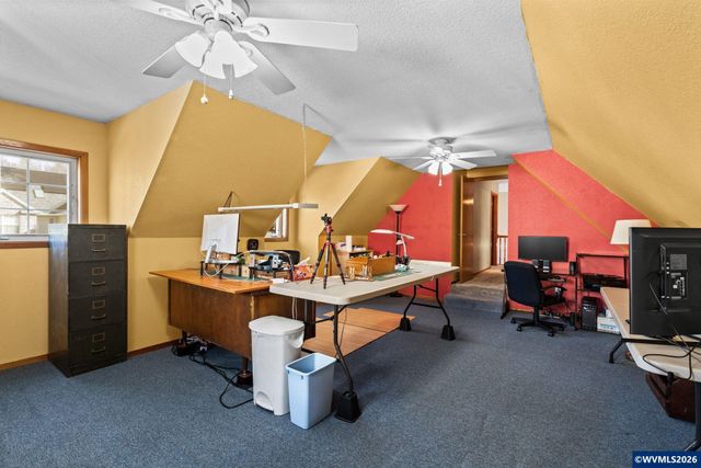 3246 NW Silktassel Dr, Corvallis, OR 97330