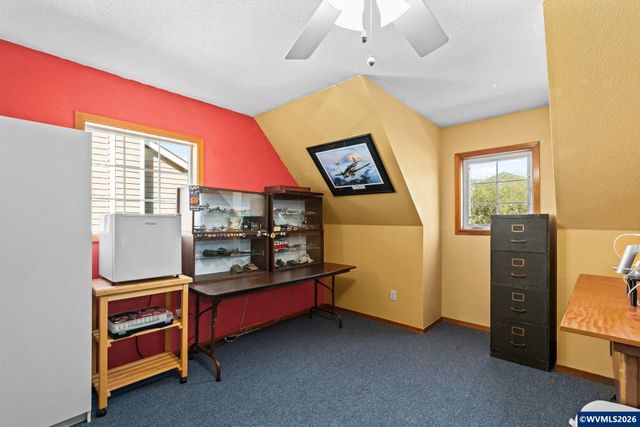 3246 NW Silktassel Dr, Corvallis, OR 97330