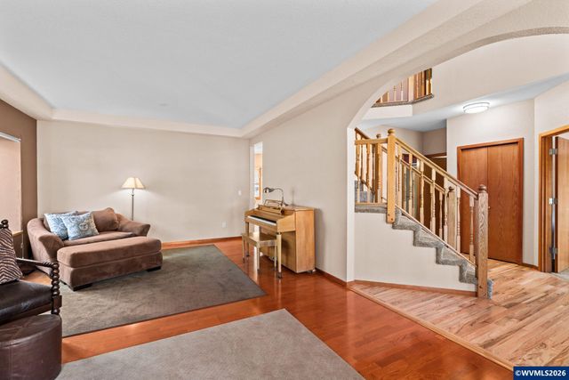 3246 NW Silktassel Dr, Corvallis, OR 97330