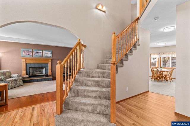 3246 NW Silktassel Dr, Corvallis, OR 97330