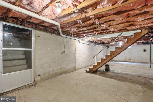 6906 WHITE CHURCH RD, Shippensburg, PA 17257