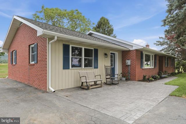 6906 WHITE CHURCH RD, Shippensburg, PA 17257
