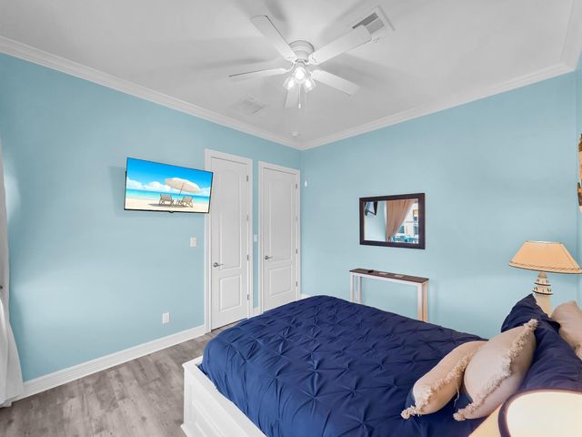 2627 Holiday Drive, Crystal Beach, TX 77650
