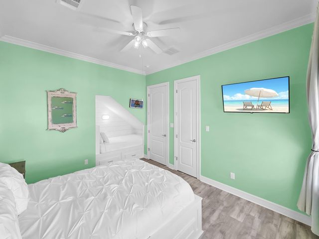 2627 Holiday Drive, Crystal Beach, TX 77650