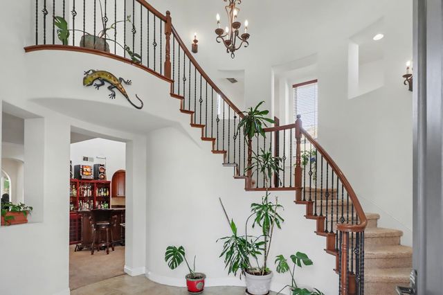 6829 Salvaterra Cir, Elk Grove, CA 95757