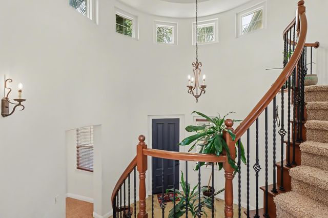 6829 Salvaterra Cir, Elk Grove, CA 95757