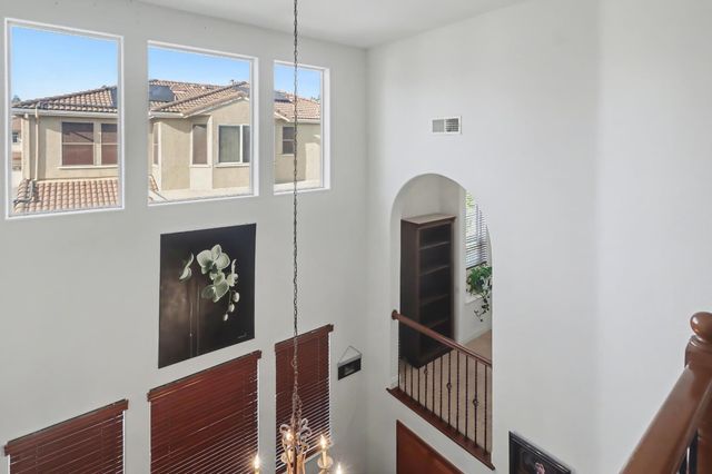 6829 Salvaterra Cir, Elk Grove, CA 95757