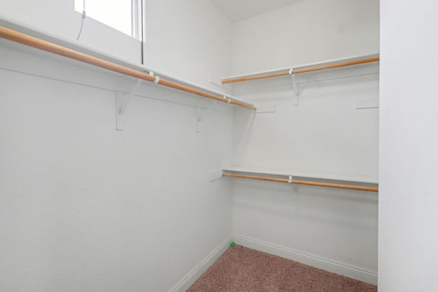 6829 Salvaterra Cir, Elk Grove, CA 95757