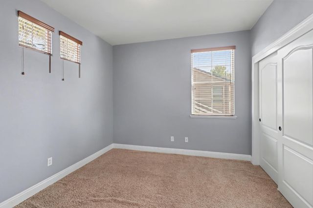 6829 Salvaterra Cir, Elk Grove, CA 95757