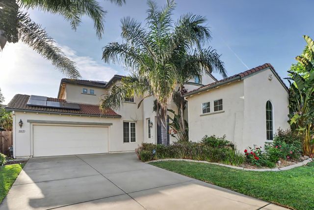 6829 Salvaterra Cir, Elk Grove, CA 95757
