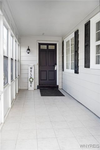 193 Thistle Lea, Amherst, NY 14221