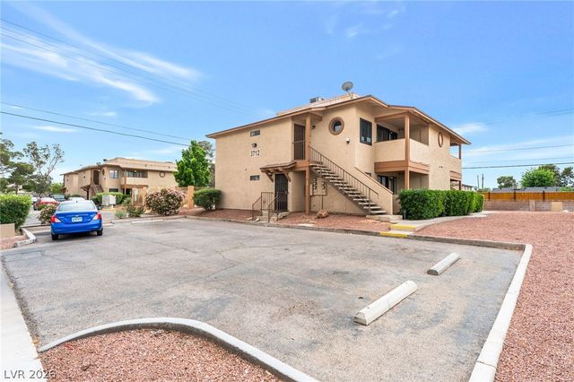3712 Snorkel Circle D, Las Vegas, NV 89108