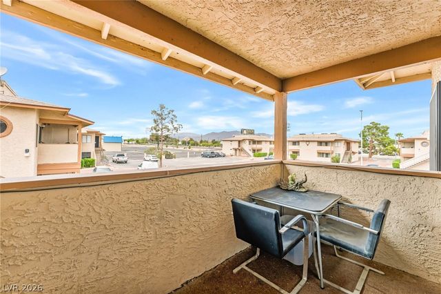 3712 Snorkel Circle D, Las Vegas, NV 89108