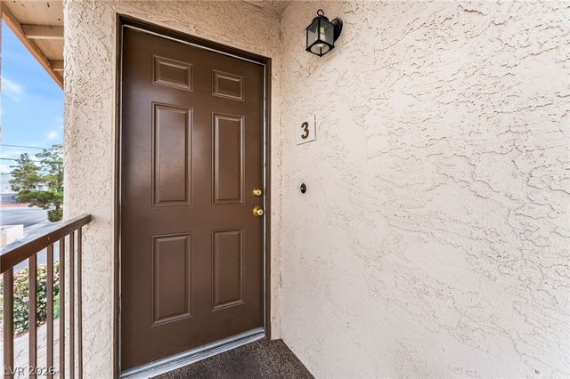 3712 Snorkel Circle D, Las Vegas, NV 89108