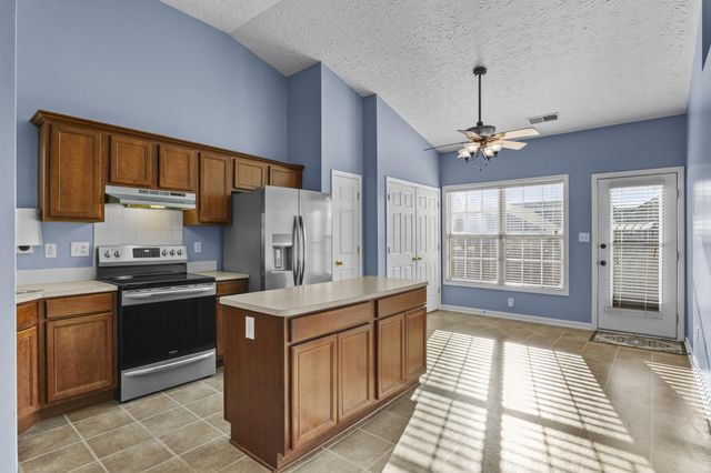 219 Bartram Court, Winchester, KY 40391