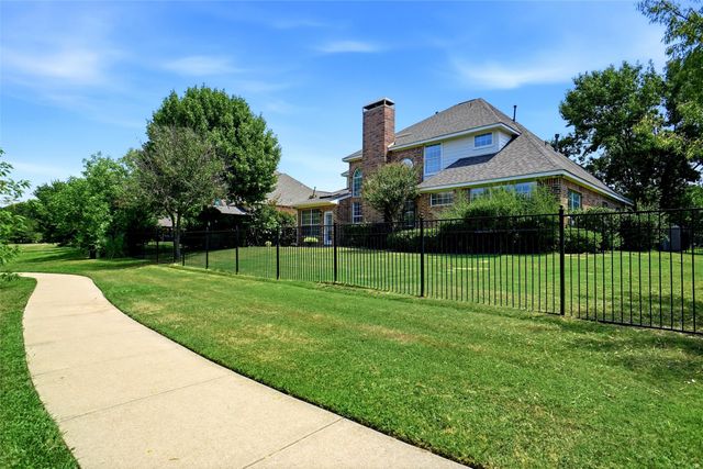 2605 Native Oak Drive, Flower Mound, TX 75022