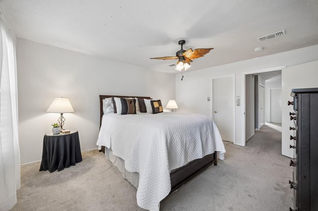 9611 Berridge House Court, Houston, TX 77086