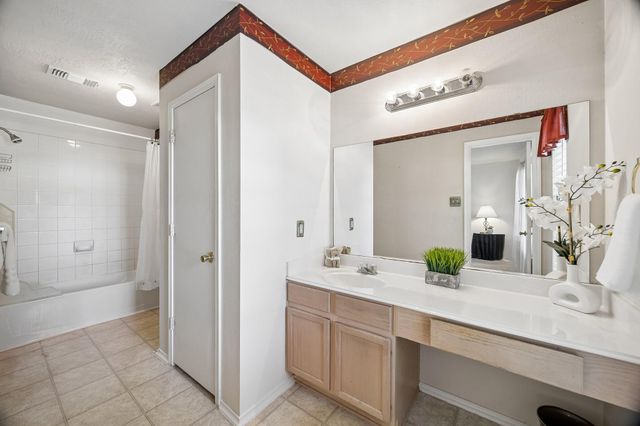 9611 Berridge House Court, Houston, TX 77086