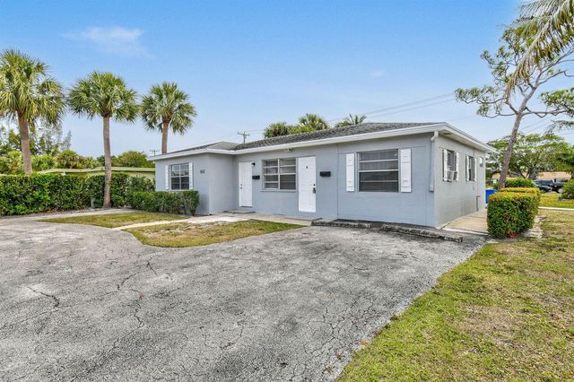 652 Bayberry Drive, Lake Park, FL 33403