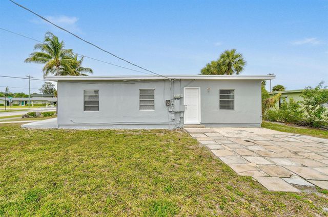 652 Bayberry Drive, Lake Park, FL 33403