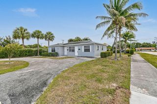 652 Bayberry Drive, Lake Park, FL 33403
