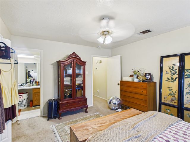 2800 Longmire Drive 56, College Station, TX 77845