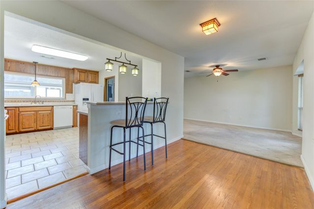 1231 Stonecrest Drive, Houston, TX 77018