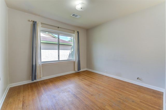 1231 Stonecrest Drive, Houston, TX 77018