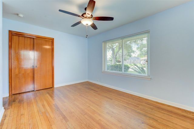 1231 Stonecrest Drive, Houston, TX 77018