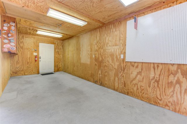 1231 Stonecrest Drive, Houston, TX 77018