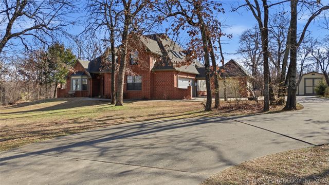 13216 E 183rd Circle S, Bixby, OK 74008