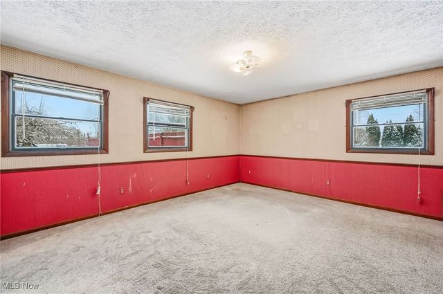 1350 Westview Drive, Salem, OH 44460