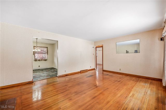 1350 Westview Drive, Salem, OH 44460