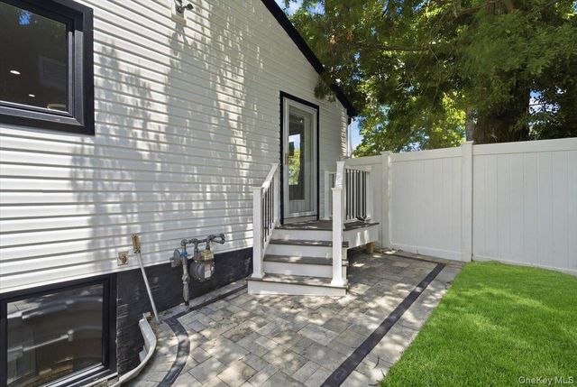 378 Lakeshore Boulevard, Massapequa Park, NY 11762