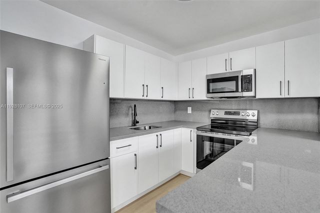 1960 SW 68th Way 0, Miramar, FL 33023