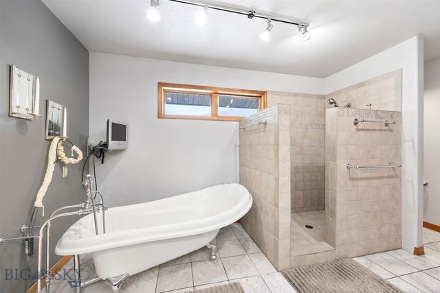 4310 Blacktail Loop, Butte, MT 59701