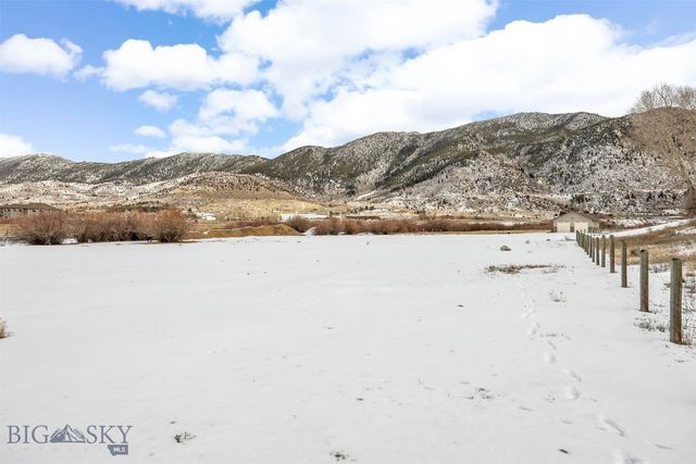 4310 Blacktail Loop, Butte, MT 59701