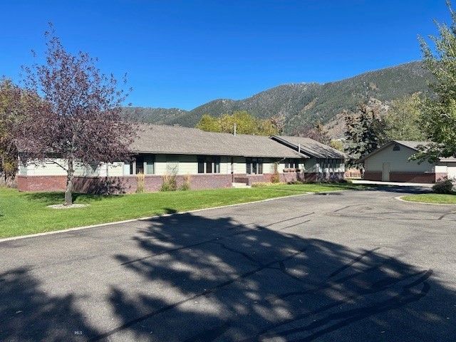 4310 Blacktail Loop, Butte, MT 59701