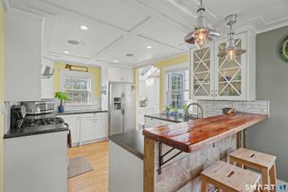 4 Dallas Street, Hamden, CT 06514