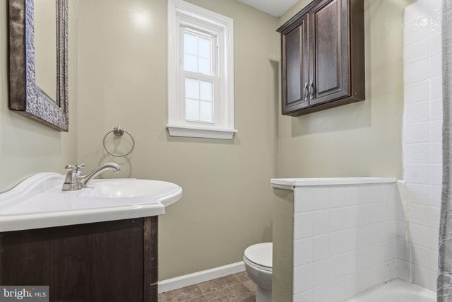 712 BENSON ST, Philadelphia, PA 19111