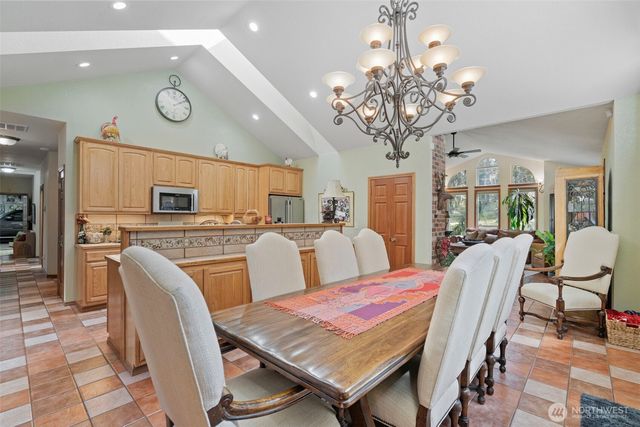 5007 Foxtrail Drive NE, Olympia, WA 98516