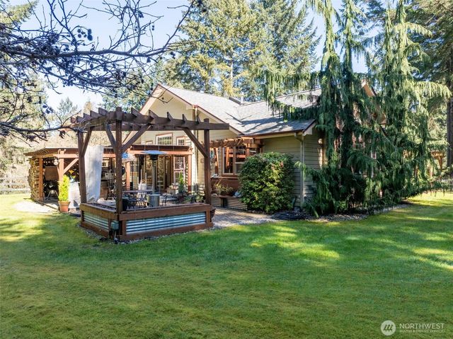 5007 Foxtrail Drive NE, Olympia, WA 98516