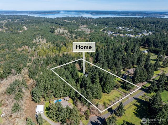 5007 Foxtrail Drive NE, Olympia, WA 98516