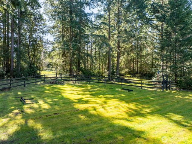 5007 Foxtrail Drive NE, Olympia, WA 98516